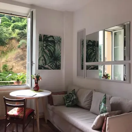 Apartament Au Calme Et Salon/cuisine + Sdb / Wifi-tv *